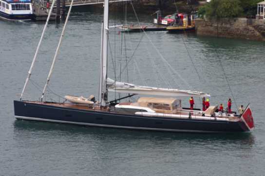23 June 2022 - 16-56-29

------------------
Superyacht Hevea arrives in Dartmouth